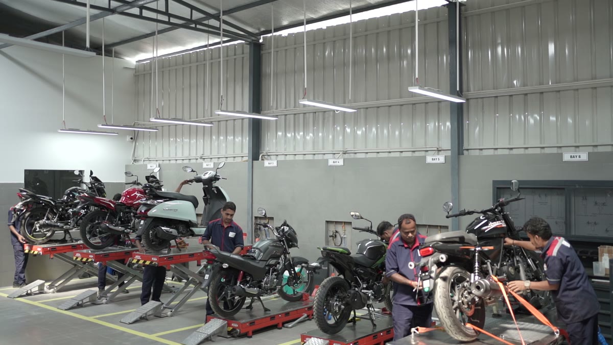 Our multi-bay service workshop