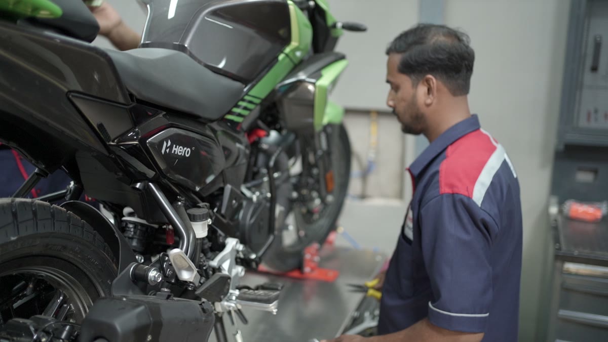 Close-up service on a Hero bike